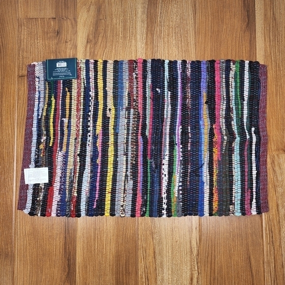 HOME ESSENTIALS MULTI-COLOR RAG RUG - Picture 2 of 5